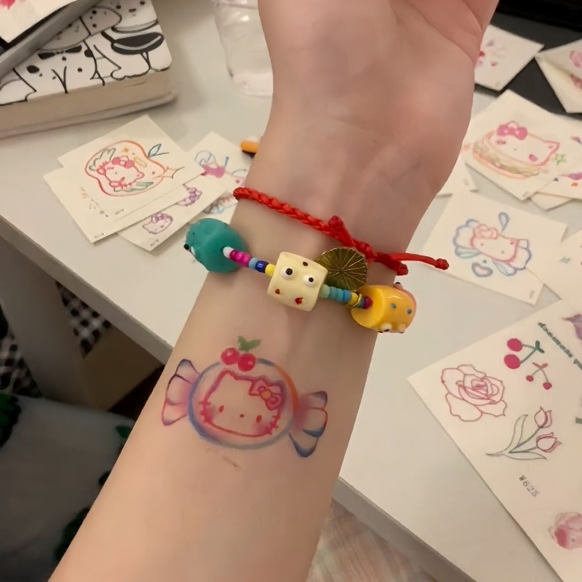 多巴胺彩色Hello Kitty防水紋身貼