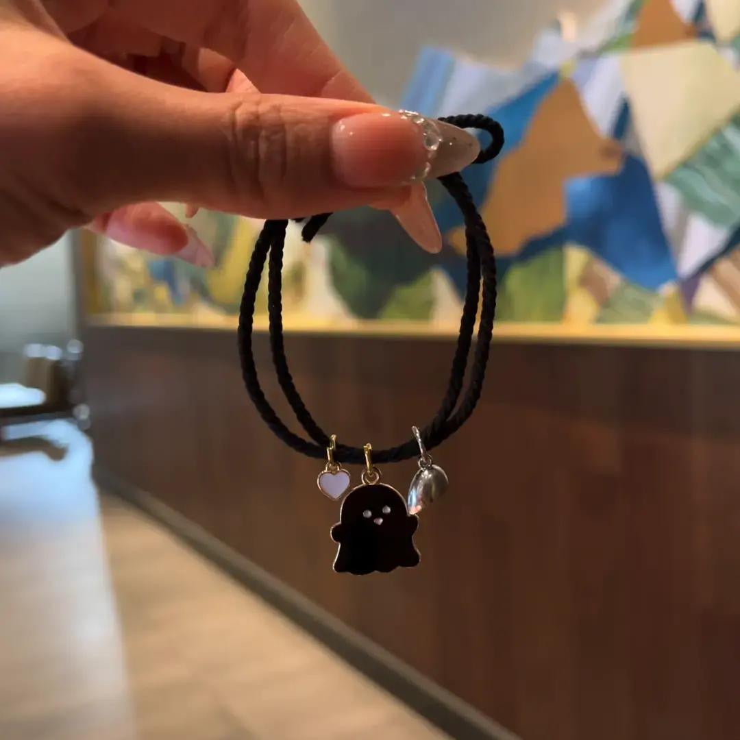 卡通粉黑幽靈磁吸手鏈
