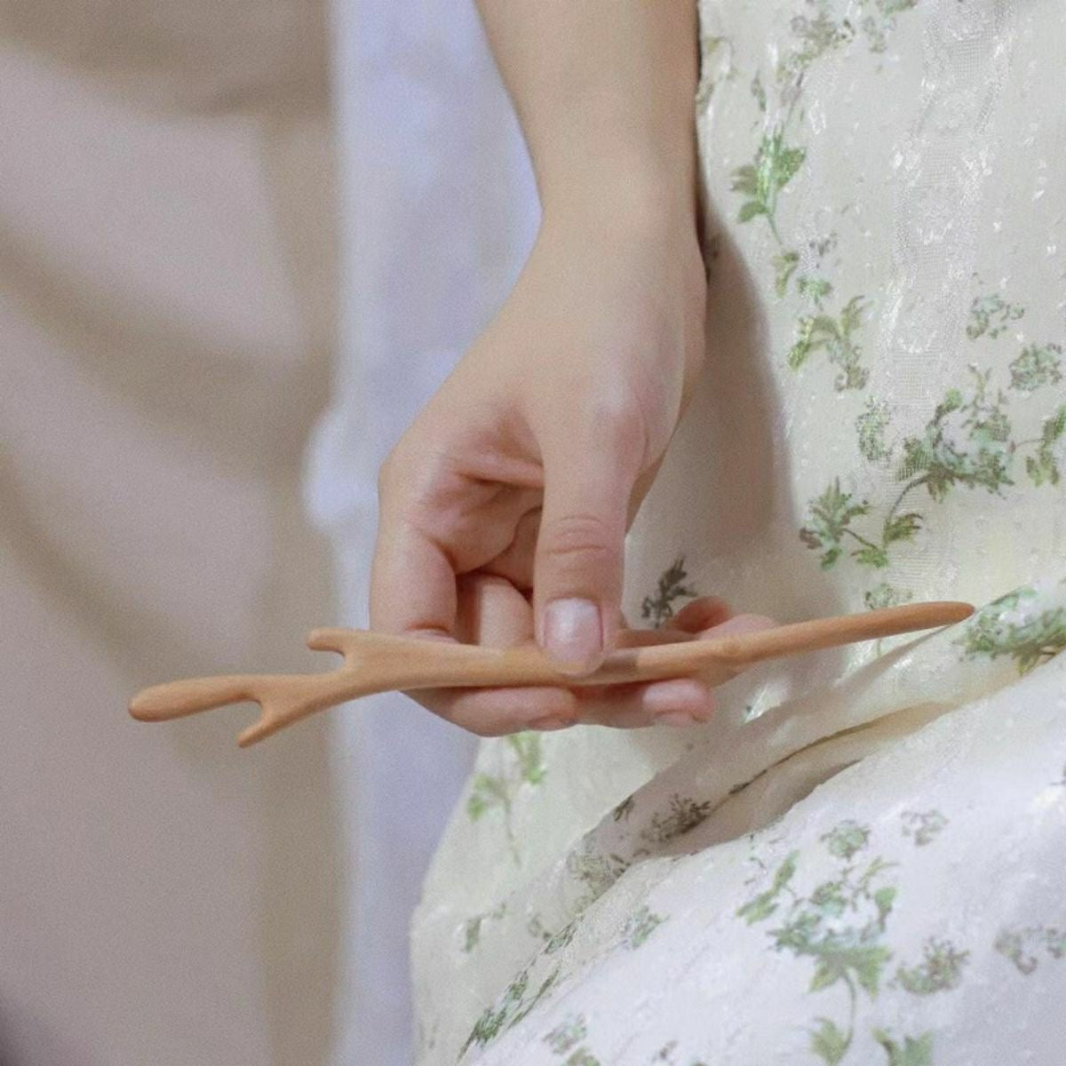 桃木玉蘭花流蘇發簪