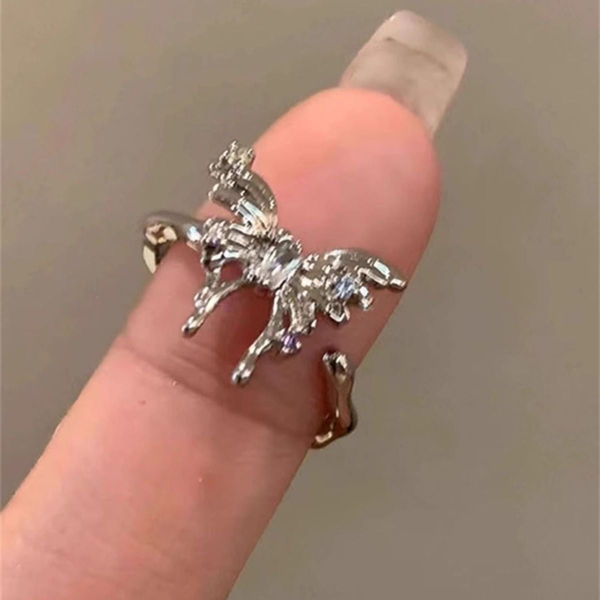 蝴蝶鋯石開口戒指